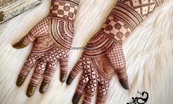 Best mehandi artist in Bareilly